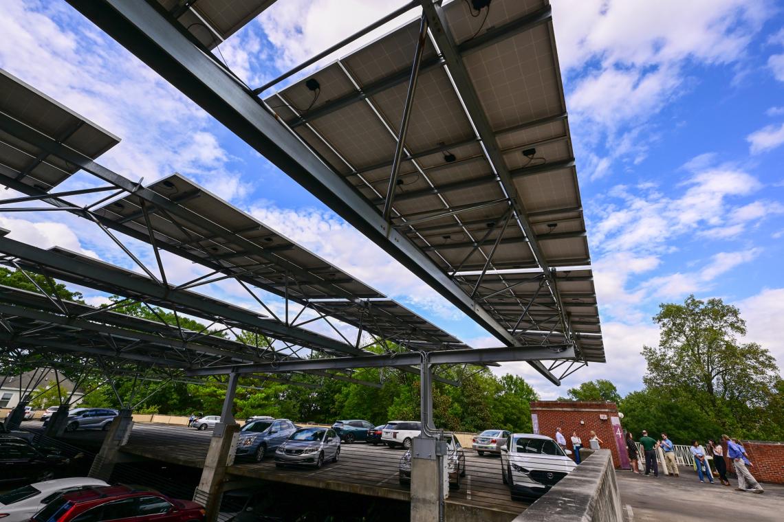 Photos DeKalb County's first building with electricity goes solar